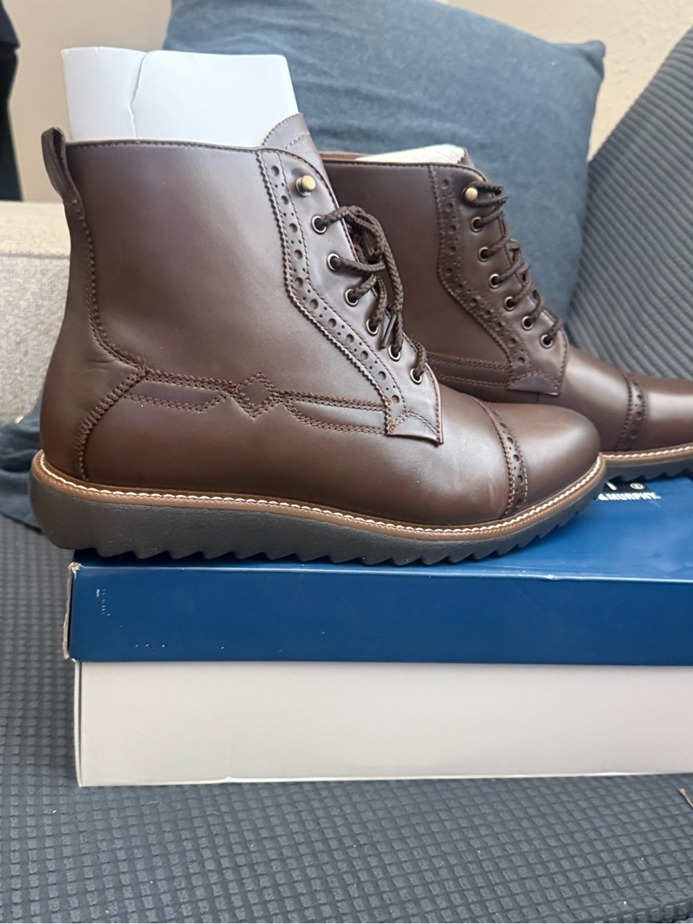 Brand New Johnston & Murphy Brown Leather Lace-Up Wingtip Boots